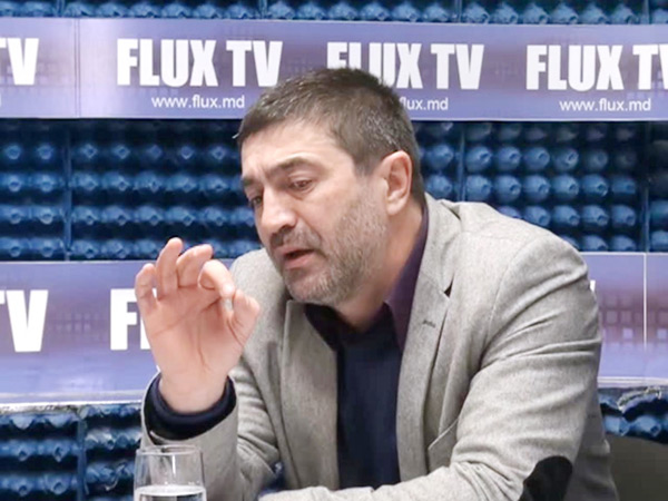 Cererea a fost refuzată - motiv pentru care Roşca s-a adresat judecătoriei Râşcani. 