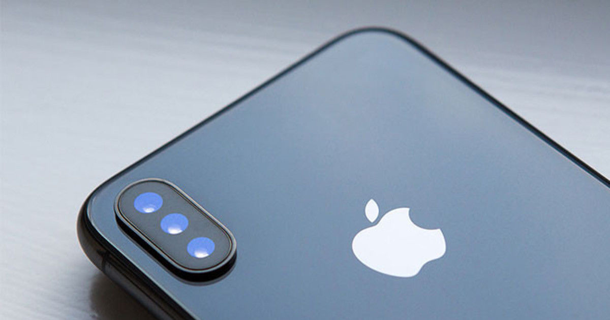 iPhone с тройной камерой выйдет в следующем году.