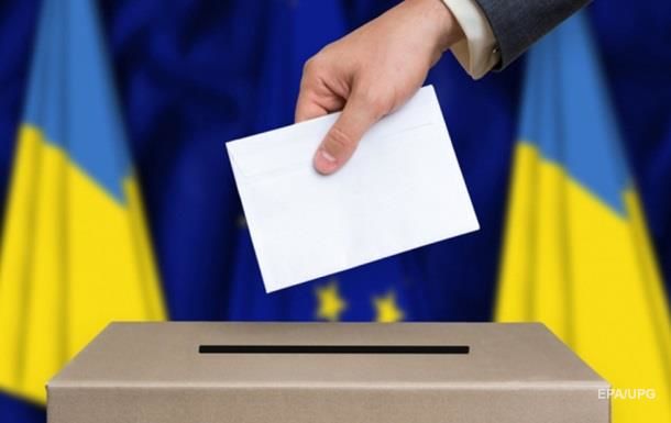 Напомним, недавно президент Украины Петр Порошенко подписал закон о недопуске российских наблюдателей на выборы.