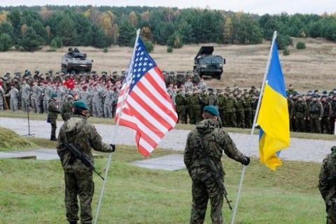 Крупнейшие международные командно-штабные учения Rapid Trident-2017 стартовали на Яворовском полигоне. 