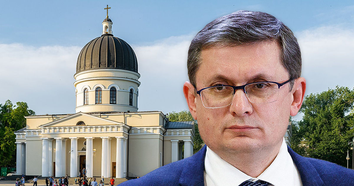 Гросу ходит в церковь Молдавской митрополии: Мне там хорошо и комфортно. Коллаж: Point.md