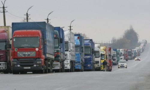 Украина официально прекратила товарооборот с Крымом.