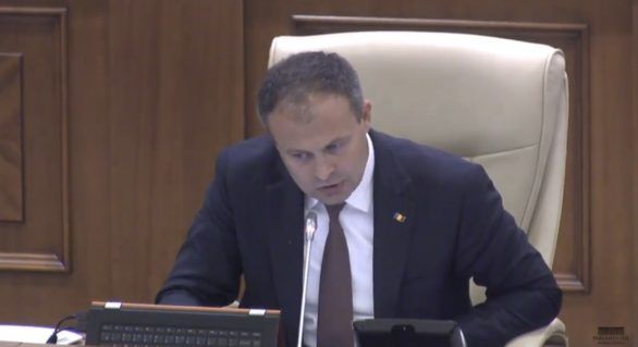 Preşedintele Parlamentului, Andrian Candu.