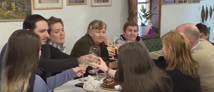 Многие граждане отметили Рождество в пансионатах страны.