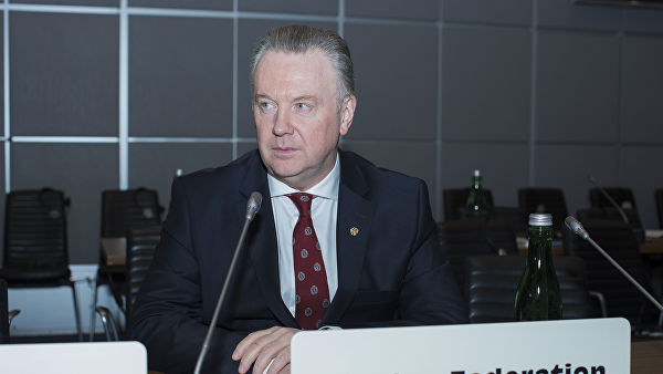 Постпред России при ОБСЕ Александр Лукашевич.