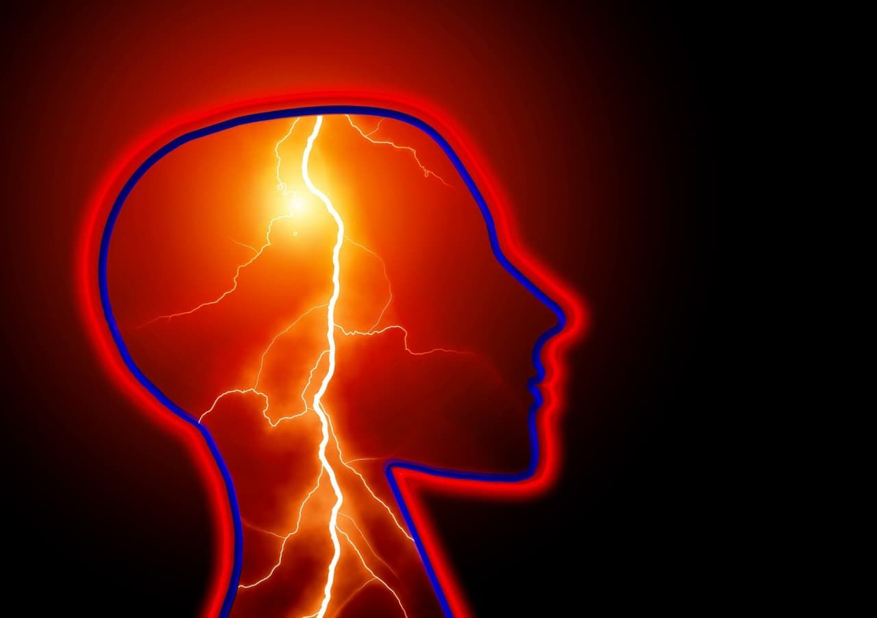 Ученые из Гарварда перечислили пять простых способов снизить риск инсульта .
