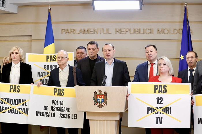 БКС хочет внести простую резолюцию против министра образования.