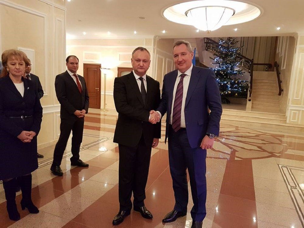Игорь Додон и Дмитрий Рогозин.