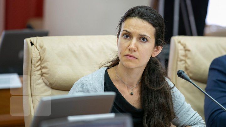 Олеся Стамате предлагает сократить иммунитет адвокатов до уровня судей/