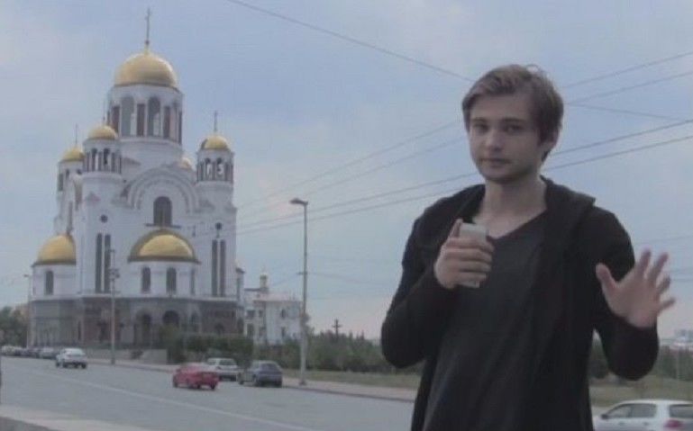 Ruslan Sokolovski a pledat „nevinovat” și a afirmat că a difuzat înregistrarea video pe YouTube „în scop critic și polemic”.