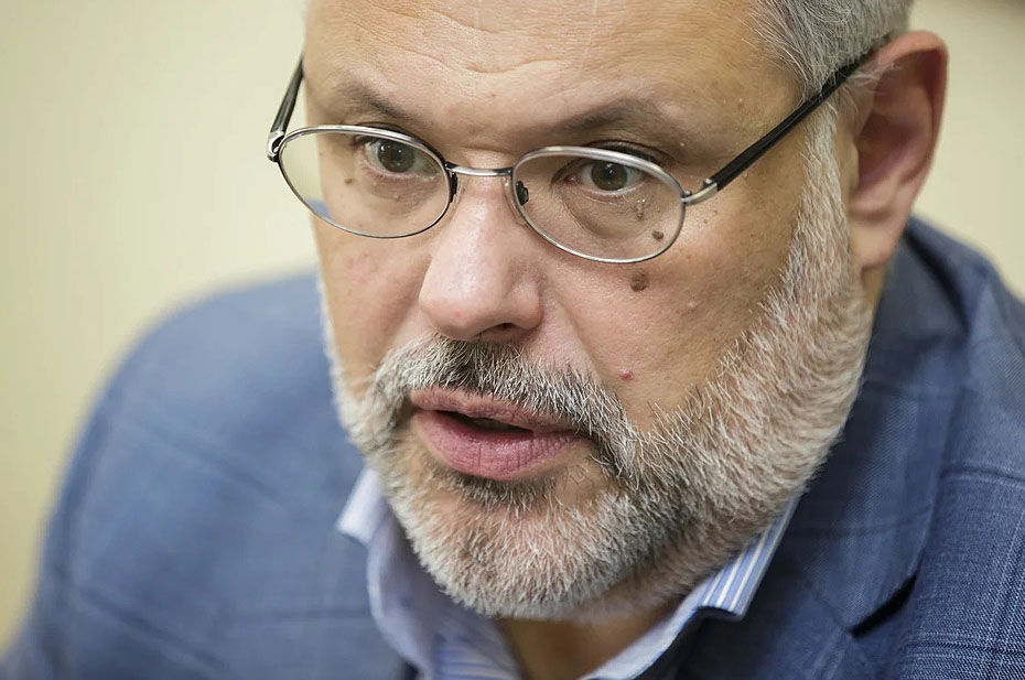 Экономист Хазин констатировал сильное падение уровня жизни на Западе.