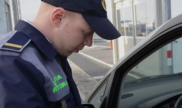 На КПП в Джурджулештах, Скуленах и Леушенах приходится стоять в очередях. 