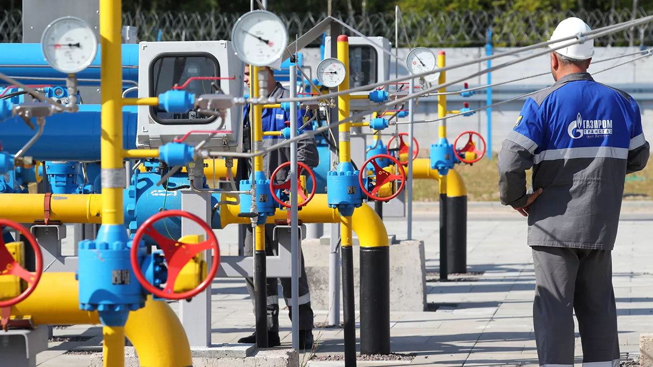 "Газпром" заявил о приостановке транспорта газа по "Северному потоку-1".
