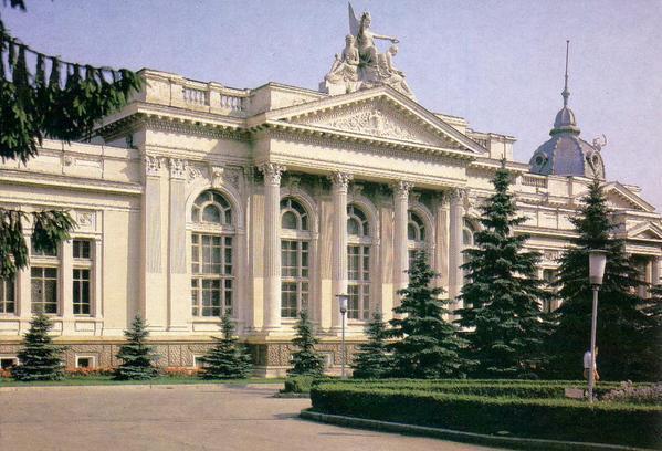 Фестиваль продолжится 6 сентября при участии Национального камерного оркестра.