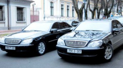  Totodată, preşedintele Partidului Socialiştilor, deputatul neafiliat Igor Dodon consideră că pot fi procurate şi automobile mai ieftine.