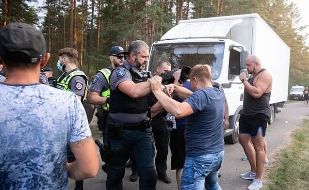 Из-за ситуации на границе с Белоруссией Литва может ввести чрезвычайное положение.