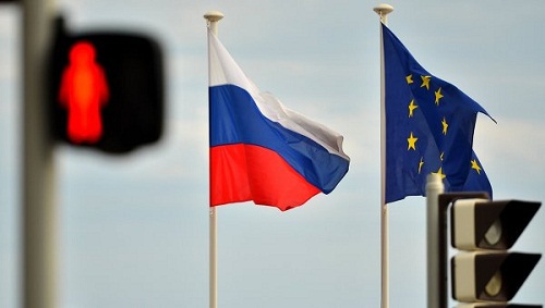 Европе предстоит сделать выбор: наладить отношения с Россией и благодаря этому принять участие в развитии азиатской модели мира или замкнуться на себе.
