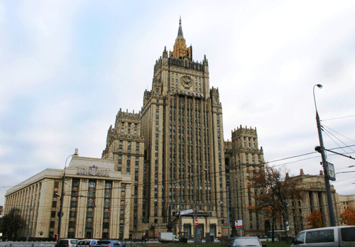  Comunitatea internațională, inclusiv Rusia, va contribui la acest proces şi vor respecta decizia în cauză"