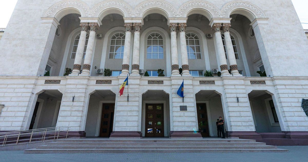 Comisie nouă, creată pentru declararea utilității publice a sediului Procuraturii Generale.