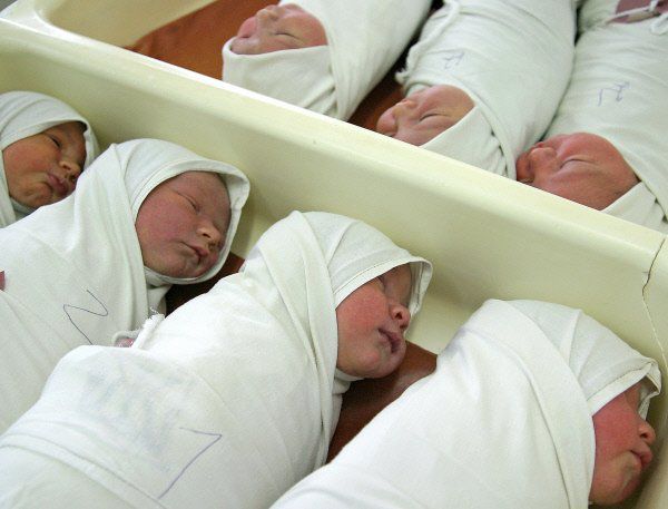 Не получат аккредитацию родильные дома, в которых в год рождается менее 300 детей. Фото: sibil.ru