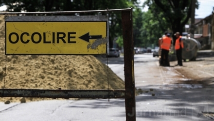Traficul rutier pe strada Cornului, va fi suspendat în legătură cu lucrările de reparaţie a traseului termic.