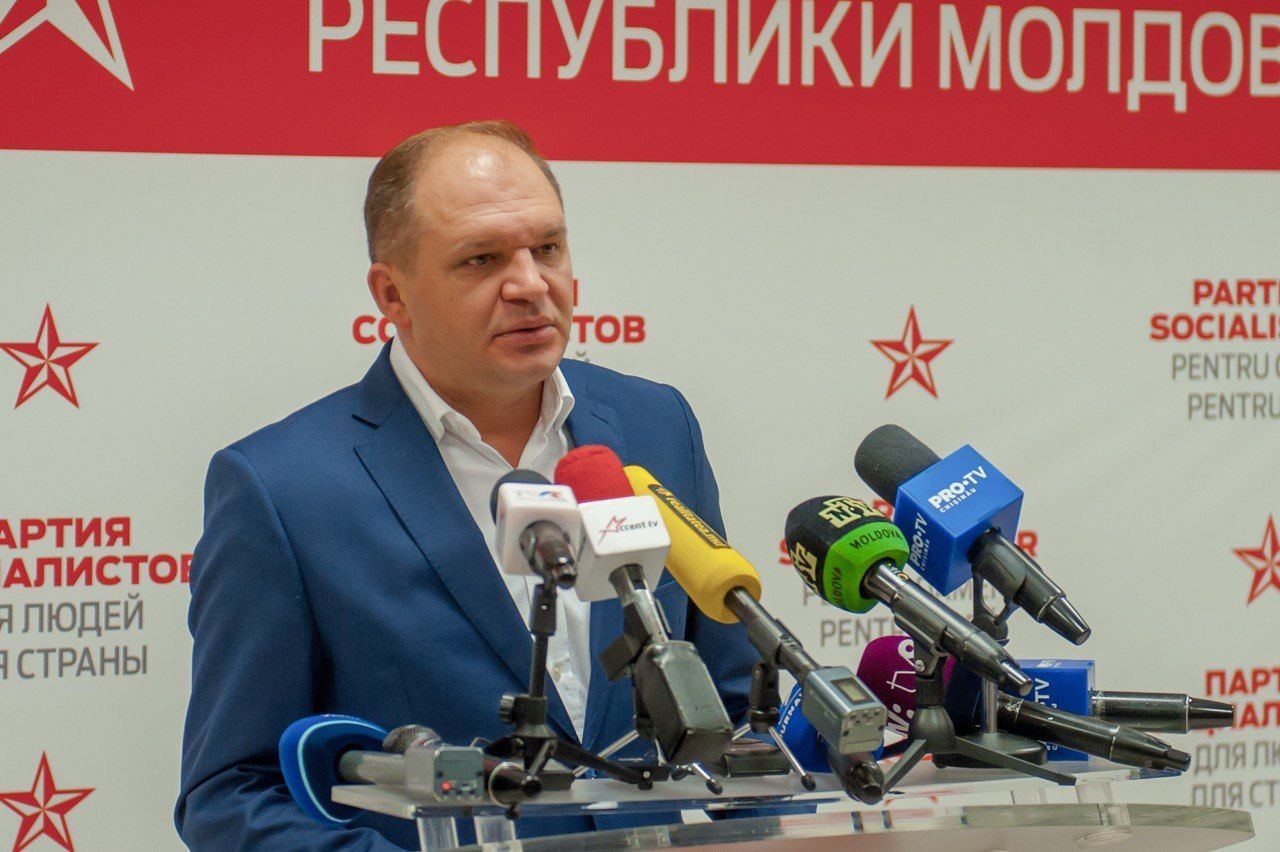 Андрей Нэстасе не поздравил Иона Чебана с победой на выборах.
