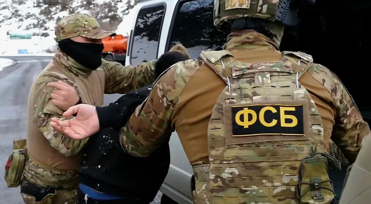 ФСБ задержала россиян, собиравшихся взрывать офицеров Минобороны.