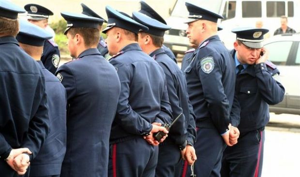 В этом году втрое увеличилось количество “криминальных взрывов”, милиция на страже.