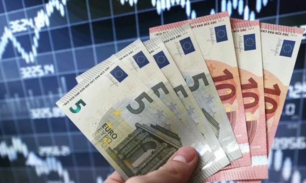 Дилеры: Ситуация на валютном рынке комфортна для всех игроков.