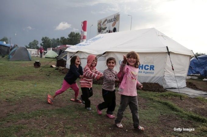 Sinucidere a unui copil afgan, într-o tabără de refugiați din Austria. 