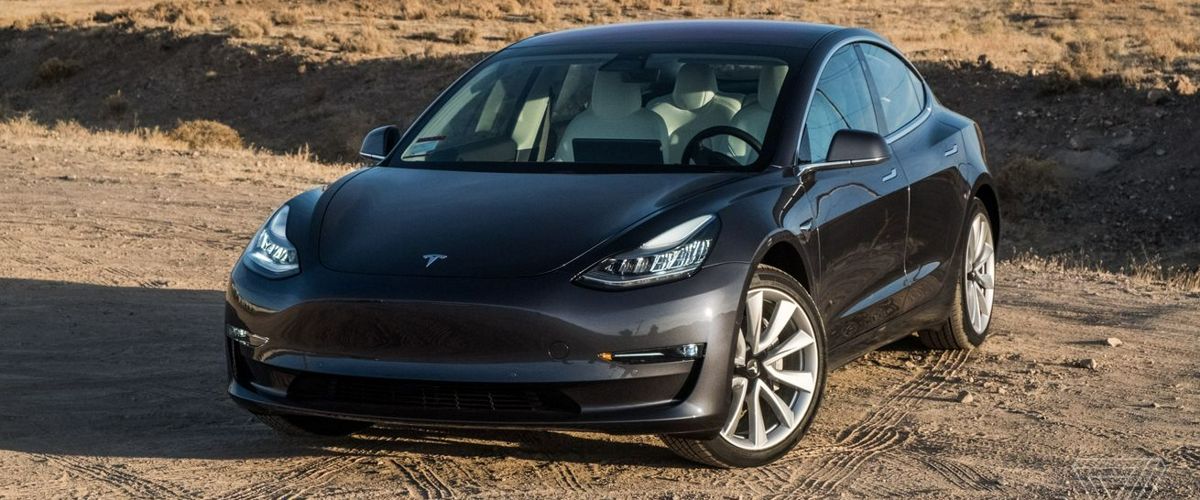 Tesla пока не поставила ни одной Model 3 по цене $35 000.