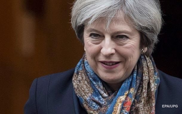 Premierul britanic Theresa May i-a avertizat joi pe omologii săi europeni că Regatul Unit nu va continua să livreze „sume mari” pentru bugetul UE după Brexit.