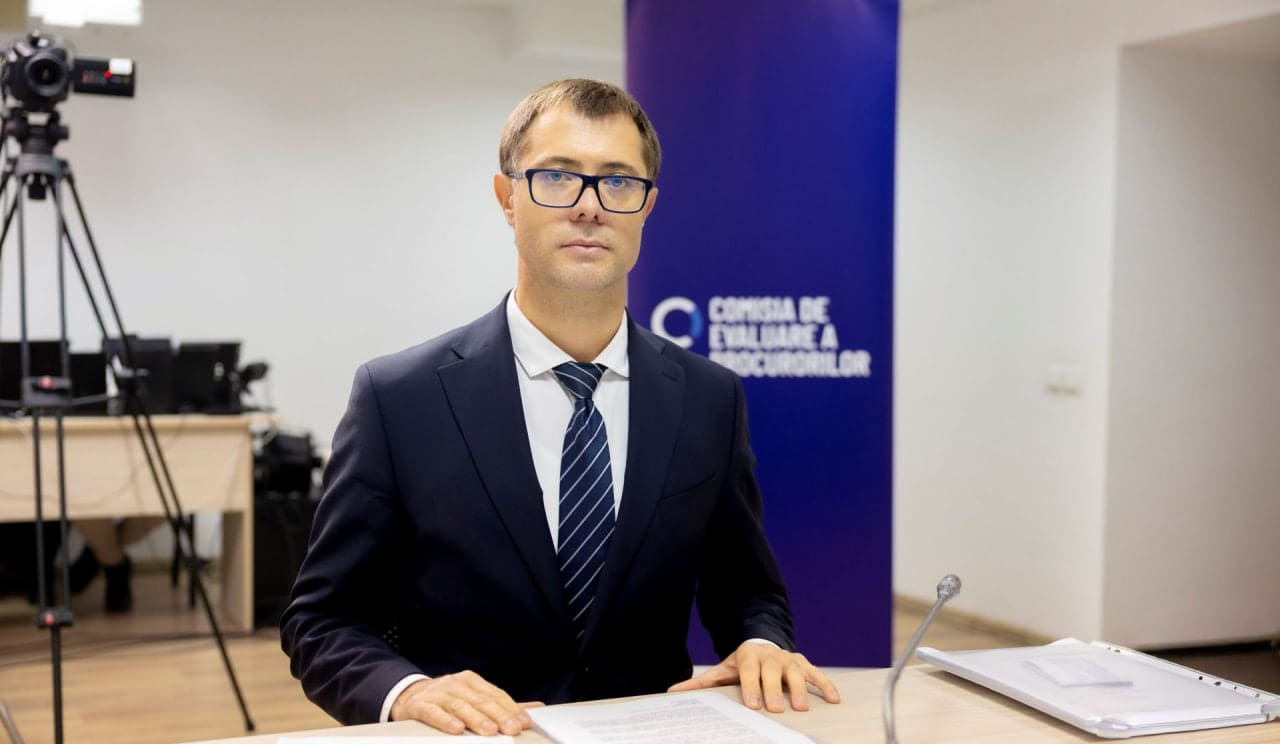 Procurorul anticorupție Vitalie Codreanu a promovat evaluarea externă.