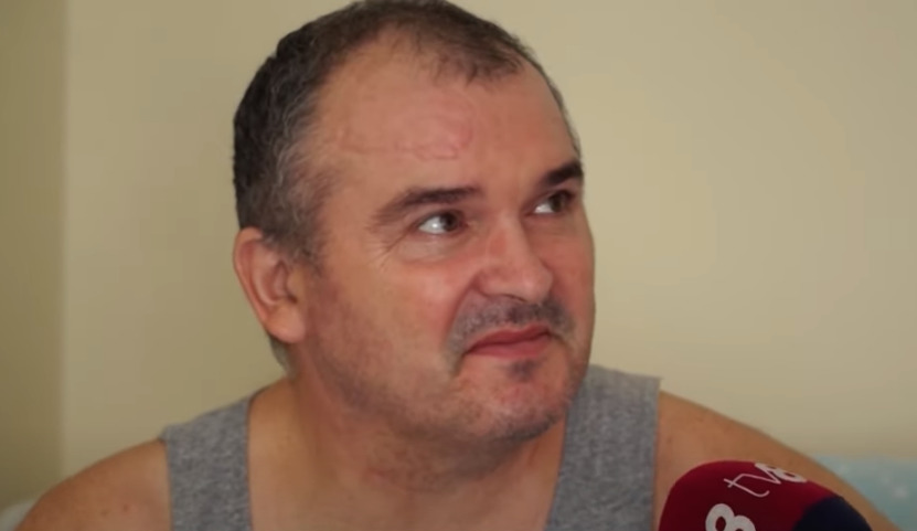 Молдавские врачи спасли фермера, угодившего под комбайн.