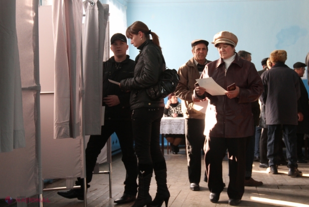 Potrivit datelor Registrului de Stat al Alegătorilor (RSA), la alegerile parlamentare din 30 noiembrie sunt înregistraţi 3 226 446 de cetăţeni cu drept de vot.