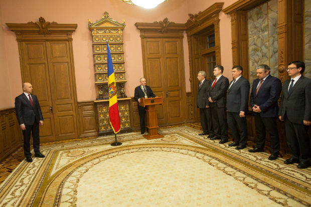 Președintele Nicolae Timofti a urat succes noului Cabinet de miniștri. Foto: presedinte.md