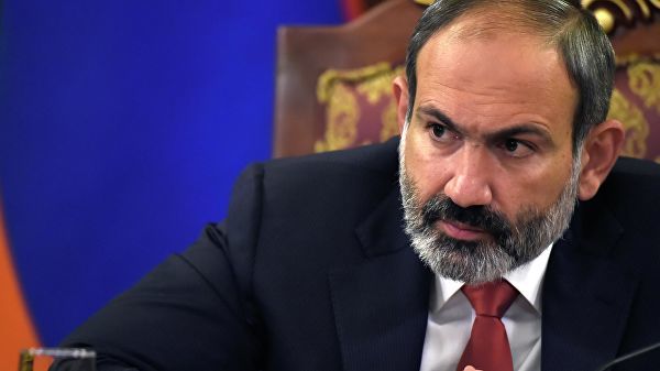 Армения попросила международные гранты на зарплаты судьям.