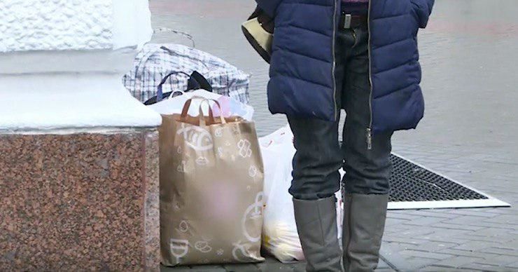 В столичном приюте для бездомных произошел скандал.