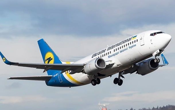 Украинская авиакомпания отменяет ряд рейсов из-за задержки поставок новых Boeing.