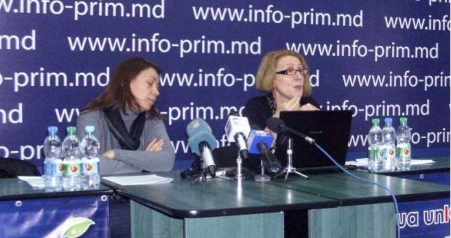 Эксперты Transparency International Moldova.