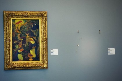 Стена, на которой висела картина Анри Матисса в музее Роттердама.