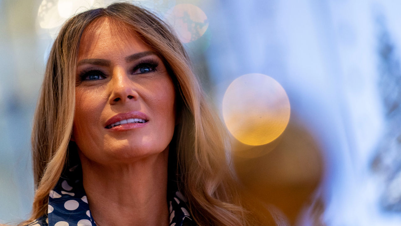 Мелания Трамп выпустит мемуары этой осенью.