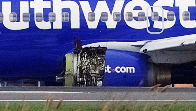 В США при экстренной посадке самолета Southwest Airlines погиб человек. Фото: Reuters