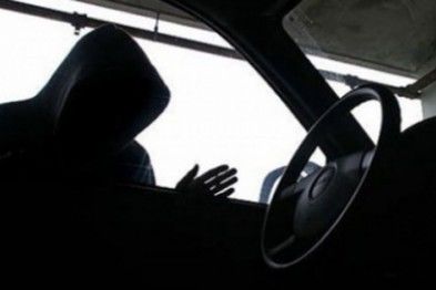 Подозреваемому грозит штраф до 20 тысяч леев или тюремный срок до трех лет.