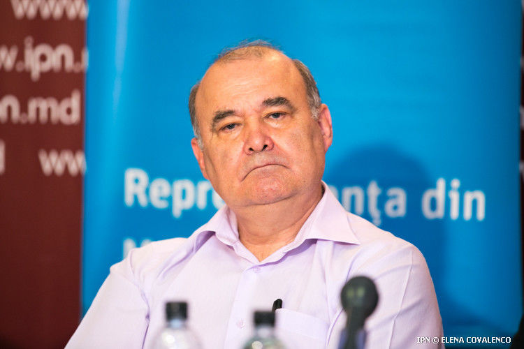Политолог Виктор Степанюк. 