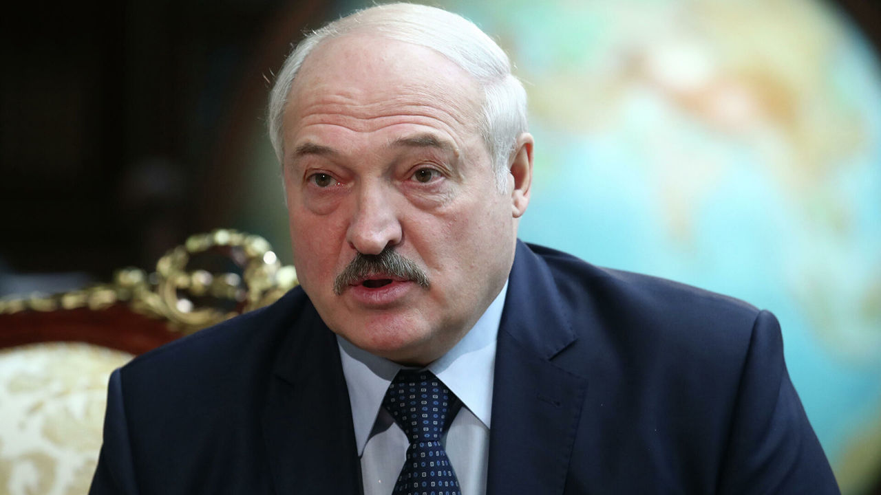 Лукашенко назвал условие политической амнистии.
