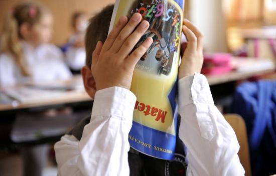 Satul în care elevii nu merg la şcoală. Foto:  antena3.ro