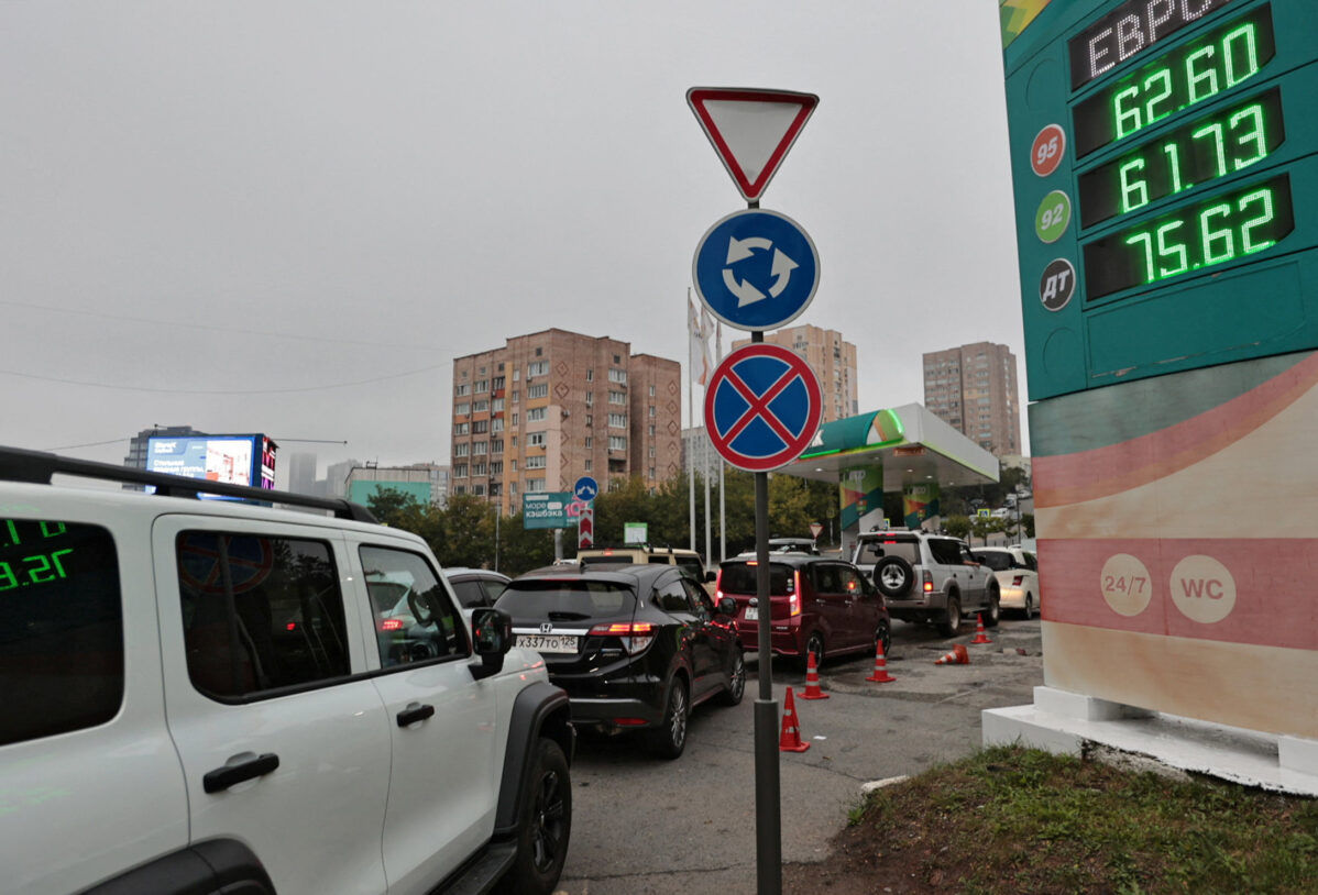 Peste jumătate dintre regiunile Rusiei se confruntă cu lipsa combustibilului.