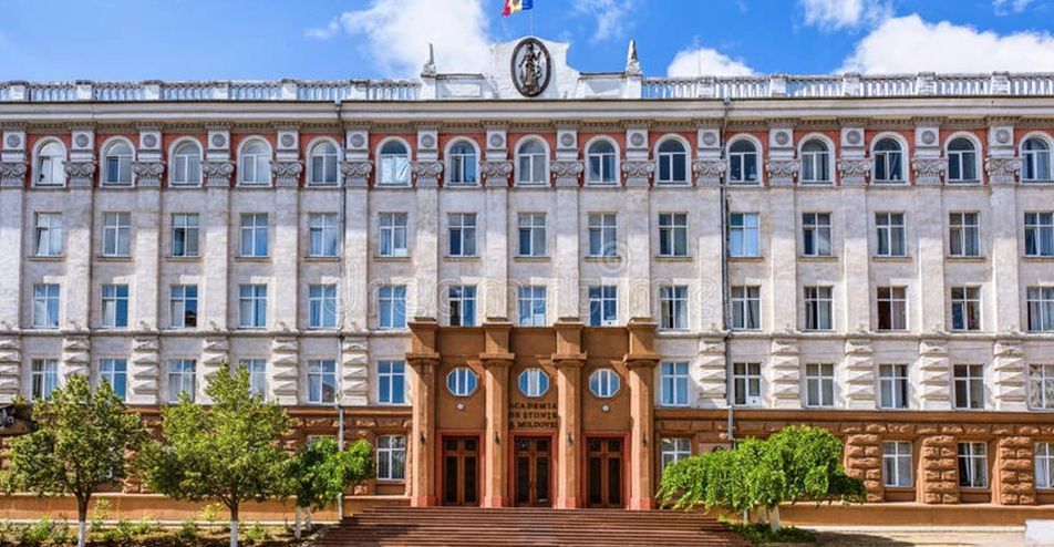 Тромбицкий: Деградация Академии наук запланирована как минимум на 4 года.