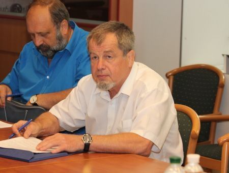 Доктор экономики Михаил Пойсик.